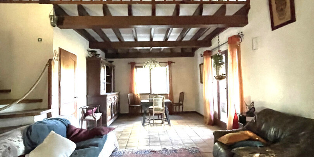 maison à ST GERMAIN DU PUCH (33750)